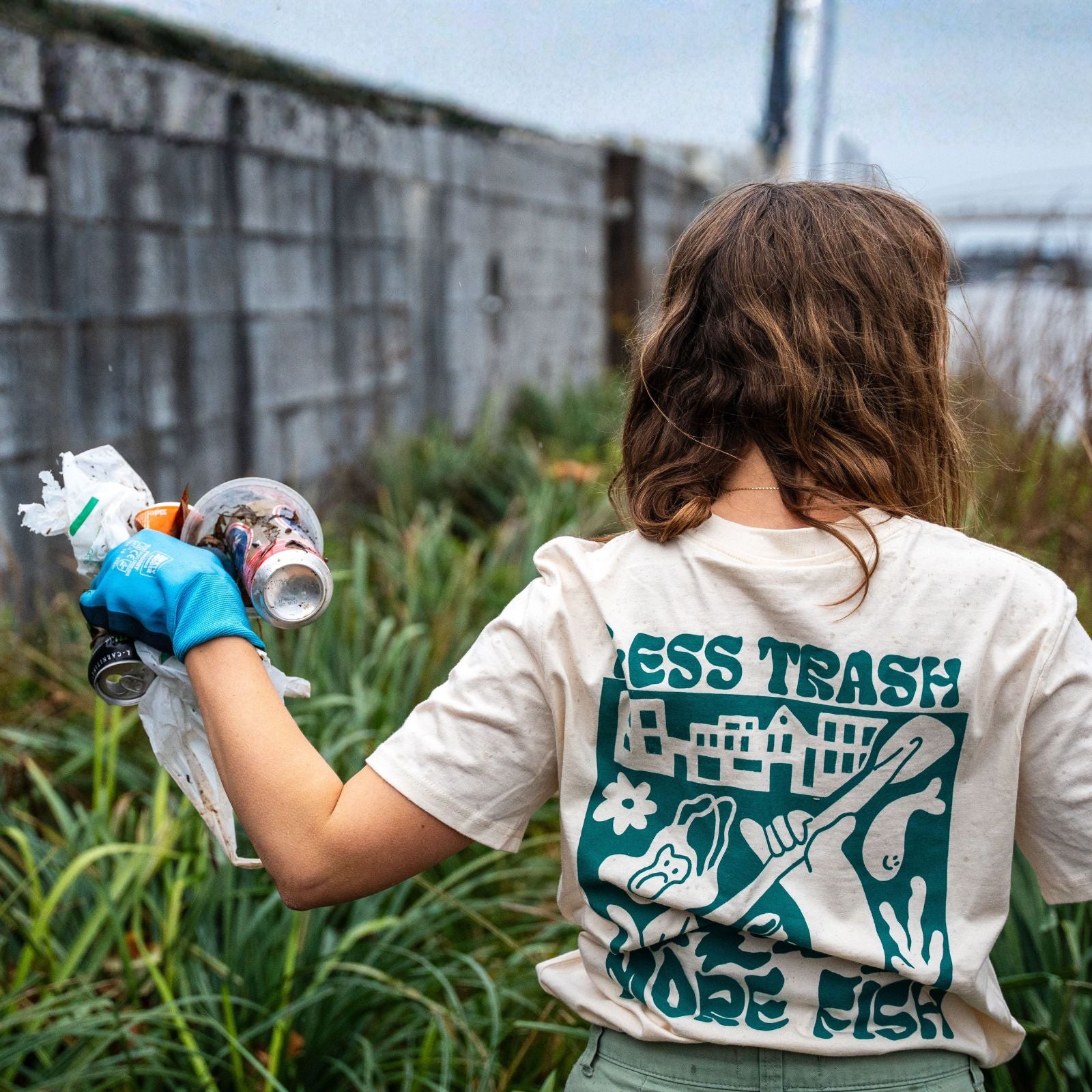 Bambaw x City to Ocean | Camiseta orgánica “Less Trash, More Fish”